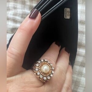 Estate Diamond and Pearle Ring Beautiful cocktail ring!!